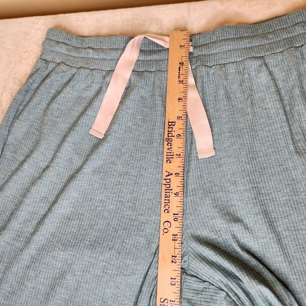 NWOT Well+Calm Lightweight Ribbed Knit Joggers Blue/Green XL - Picture 10 of 10